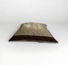 Load image into Gallery viewer, Country house style cushion cover, cushion cover, country house cushion, decorative cushion*Dahoam is most beautiful* brown
