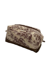Cargar imagen en el visor de la galería, Handgefertigte Kosmetiktasche (Boxie Bag) Romantik
