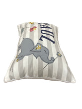 Carregar imagem no visualizador da galeria, Namenskissen, Kuschelkissen, Kissen Geburt, Kinderkissen, Elefant 20x30cm.
