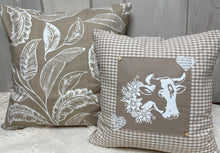 Load image into Gallery viewer, 1x country house style cushion cover * cushion cover * farmhouse decorative cushion * cow* beige/white

