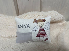 Carregar imagem no visualizador da galeria, Zahnfee Kissen / Personalisiertes Milchzahn Kissen, Zahnkissen, weiß 12x17cm.
