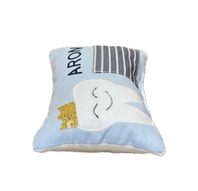 Carregar imagem no visualizador da galeria, Zahnfee Kissen / Personalisiertes Milchzahn Kissen, Zahnkissen, weiß 12x17cm.

