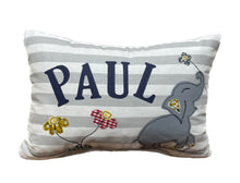 Carregar imagem no visualizador da galeria, Namenskissen, Kuschelkissen, Kissen Geburt, Kinderkissen, Elefant 20x30cm.
