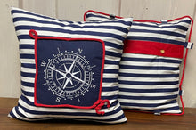 Lade das Bild in den Galerie-Viewer, Maritime Kissenhülle, Kissenbezug, Landhausstil Kissen * Kompass * blau/weiß
