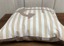 Lade das Bild in den Galerie-Viewer, 1 Maritime Kissenhülle, Kissenbezug, Landhausstil Kissenhüllen, Dekokissen *Anker* beige/weiß gestreift
