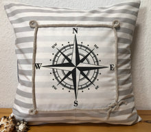 Lade das Bild in den Galerie-Viewer, Maritime Kissenhülle, Kissenbezug, Landhausstil Kissen * Kompass * grau/weiß
