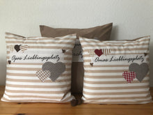Lade das Bild in den Galerie-Viewer, Landhausstil Kissenhülle * Kissenbezug * Dekokissen beige/weiß * Omas Lieblingsplatz *beige/weiß
