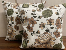 Load image into Gallery viewer, 1x country house style cushion cover * cushion cover * decorative cushion * flowers
