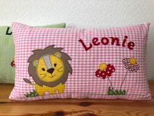 Lade das Bild in den Galerie-Viewer, Namenskissen, Kuschelkissen, Kissen Geburt, Kinderkissen
