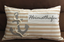 Lade das Bild in den Galerie-Viewer, Maritime Kissenhülle, Landhausstil Kissenbezug * Heimathafen * Beige/weiß 30x50cm.
