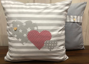 1x country house style cushion cover * cushion cover * decorative cushion * hearts * gray/white with red hearts