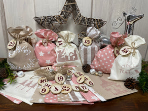 Adventskalender,Landhausstil Adventskalender zum befüllen, 24 Säckchen zum Advent , Adventskalender Zahlen aus Holz, rosa/beige