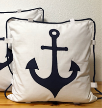 Lade das Bild in den Galerie-Viewer, 1 Maritime Kissenhülle, Kissenbezug, Landhausstil Kissen * Ankerplatz * weiß/blau
