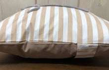 Lade das Bild in den Galerie-Viewer, Maritime Kissenhülle, Kissenbezug, Landhausstil Kissen * Kompass * beige/weiß
