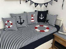 Cargar imagen en el visor de la galería, Maritime Patchwork Decke, Tagesdecke, Kinderdecke, Bettüberwurf 130cm x 200cm
