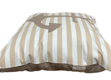Lade das Bild in den Galerie-Viewer, 1 Maritime Kissenhülle, Kissenbezug, Landhausstil Kissenhüllen, Dekokissen *Anker* beige/weiß gestreift
