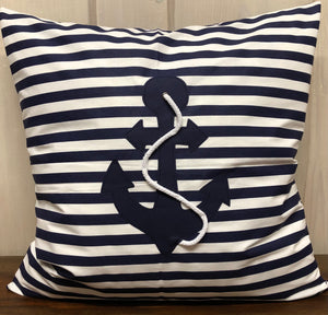 1x Maritime Kissenhülle, Kissenbezug, Landhausstil Kissen, Anker blau/weiß
