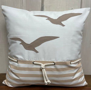 1 Maritime Kissenhülle, Kissenbezug, Landhausstil Kissen * Möwen * weiß/beige