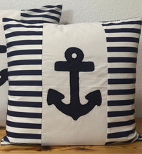Lade das Bild in den Galerie-Viewer, 1 Maritime Kissenhülle, Kissenbezug,Landhausstil Kissen Anker weiß/blau
