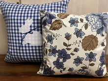 Load image into Gallery viewer, 1x country house style cushion cover * cushion cover * decorative cushion * flowers

