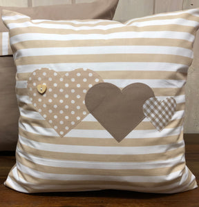 Landhausstil Kissenhülle * Kissenbezug * Dekokissen „ Herzen„ beige/weiß