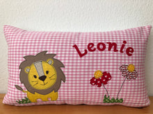 Lade das Bild in den Galerie-Viewer, Namenskissen, Kuschelkissen, Kissen Geburt, Kinderkissen
