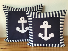Lade das Bild in den Galerie-Viewer, Maritime Kissenhülle, Kissenbezug,Landhausstil Kissen *Anker*blau
