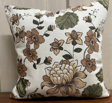 Load image into Gallery viewer, 1x country house style cushion cover * cushion cover * decorative cushion * flowers
